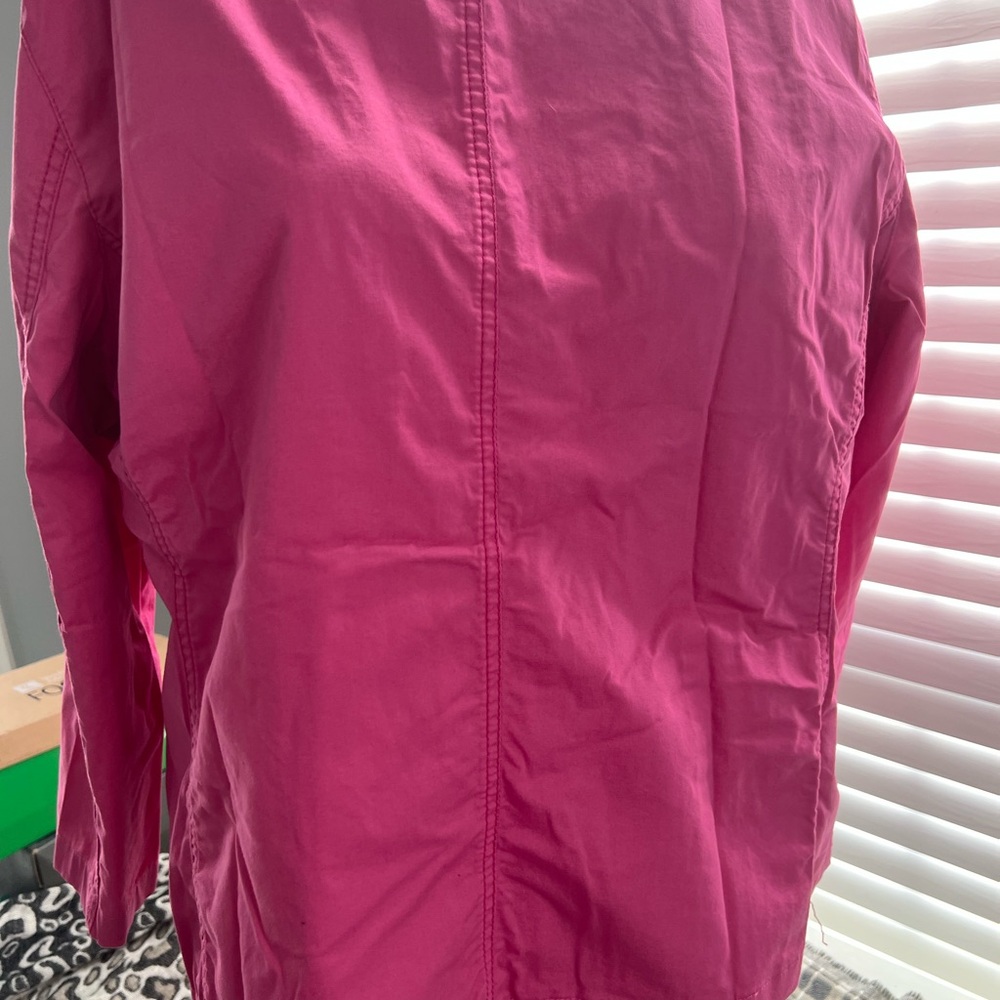 Pink Blazer With Structured Design And Topstitchi… - image 4